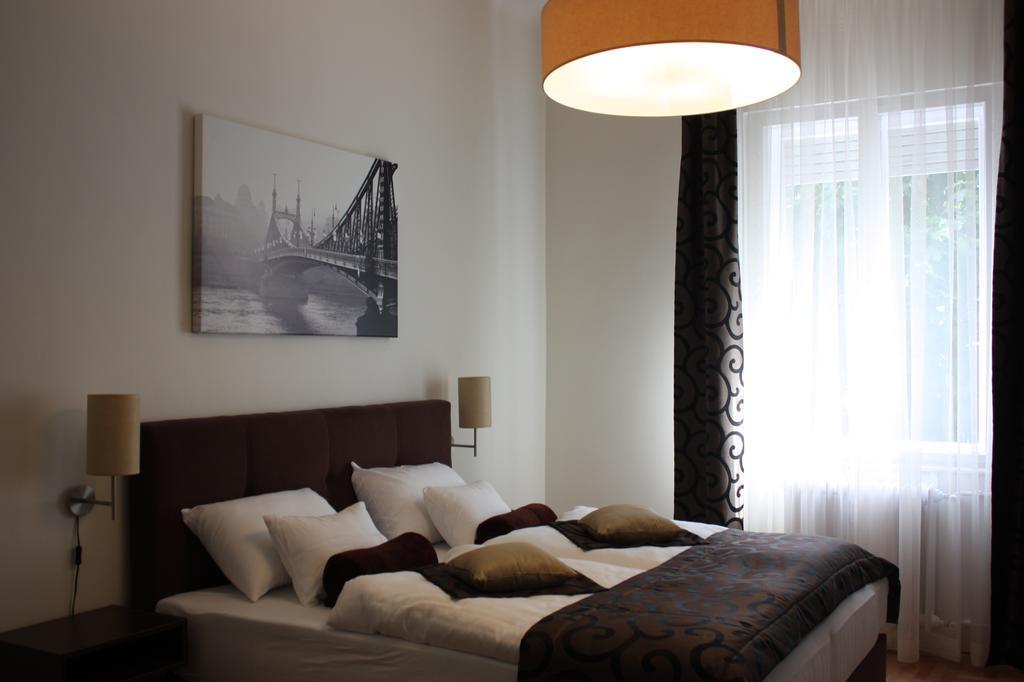 Opus Prime Apartment Budapeste Exterior foto
